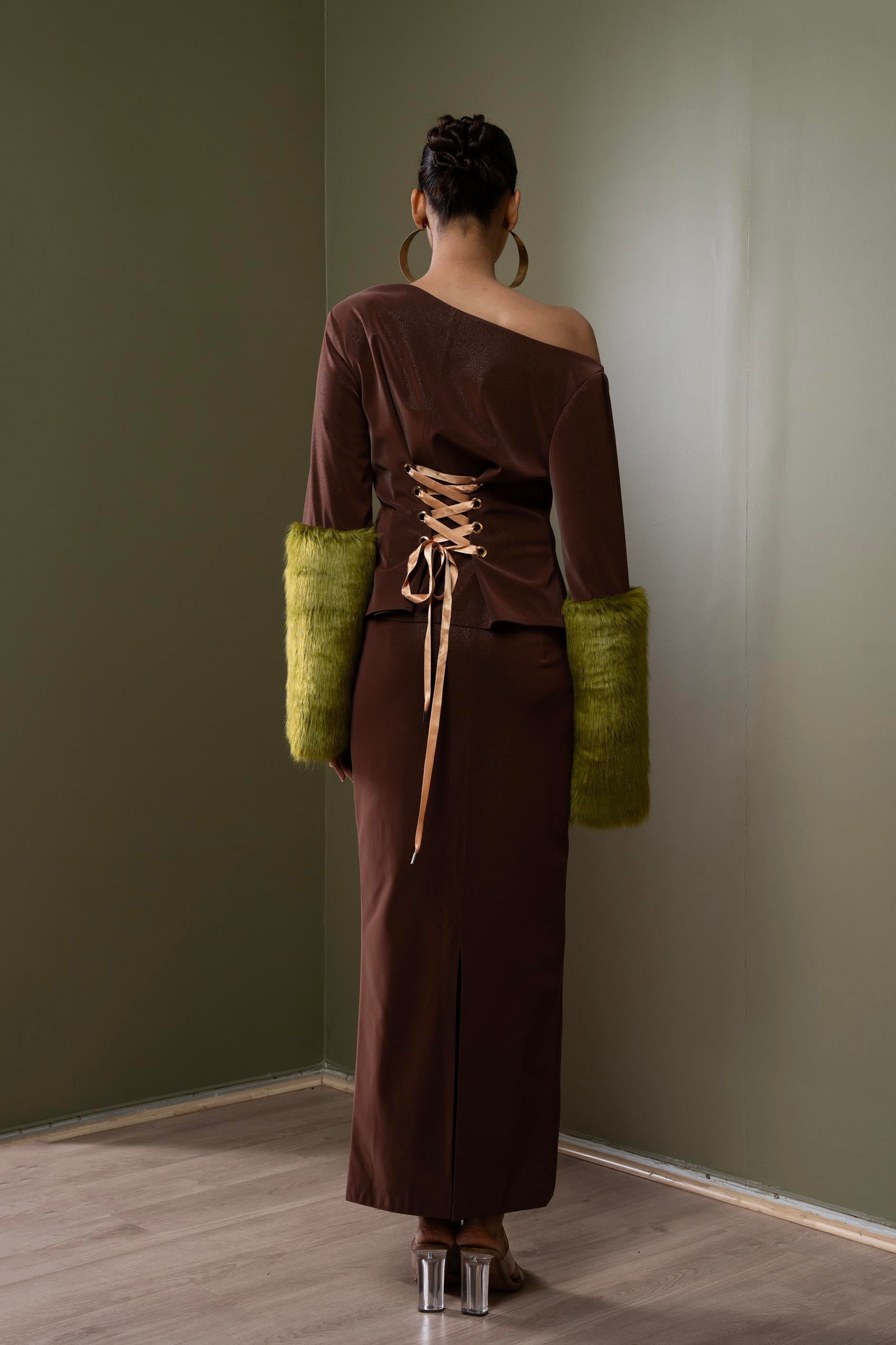 A Portrait of Poise - view 3