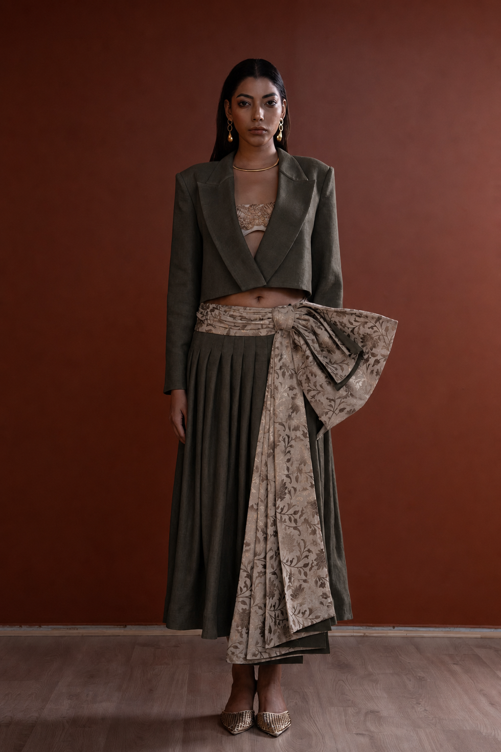 Sculpted in Silence - Olive view 1