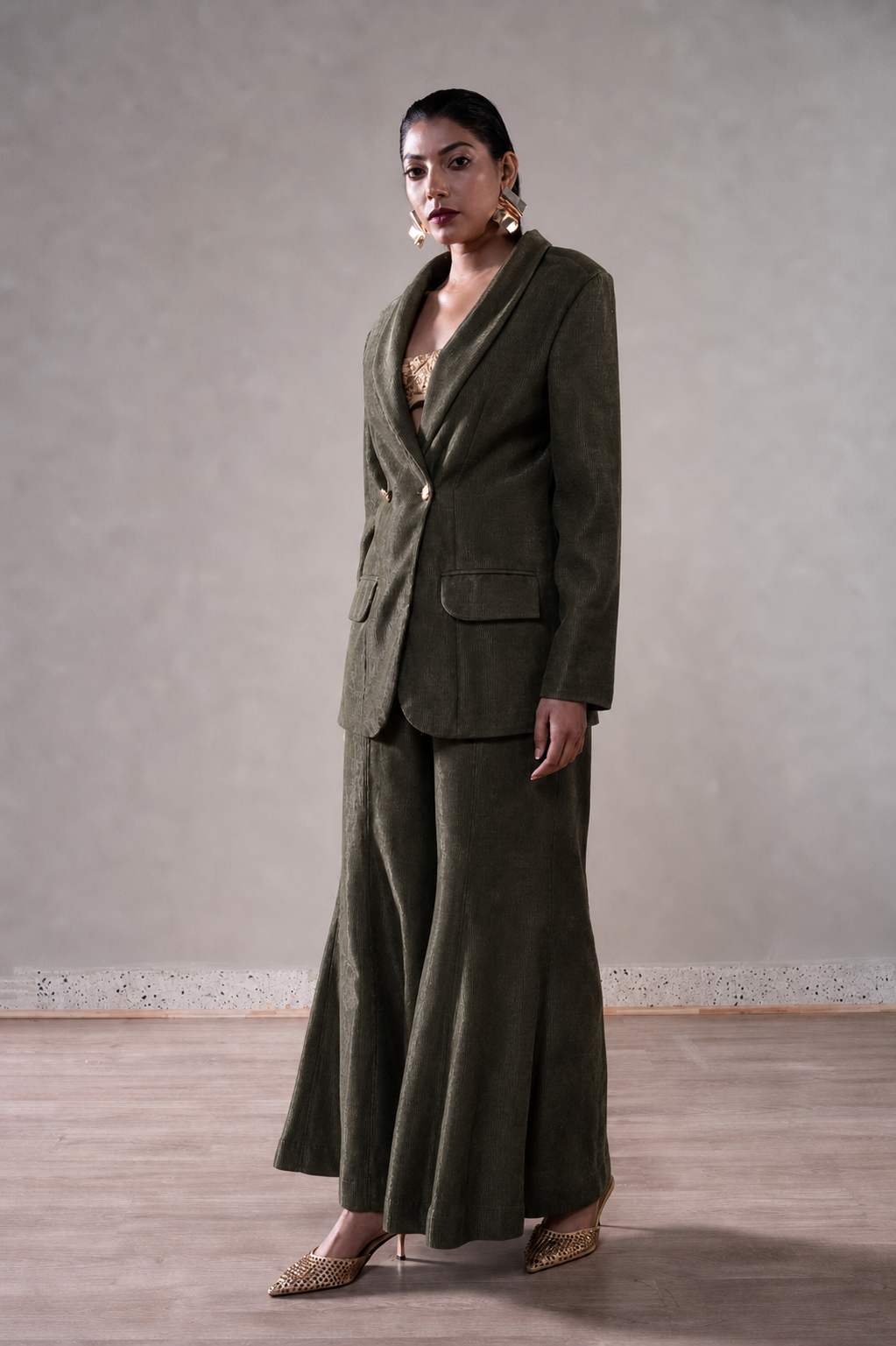 The Only 'Strings Attached' I Want - Olive view 1
