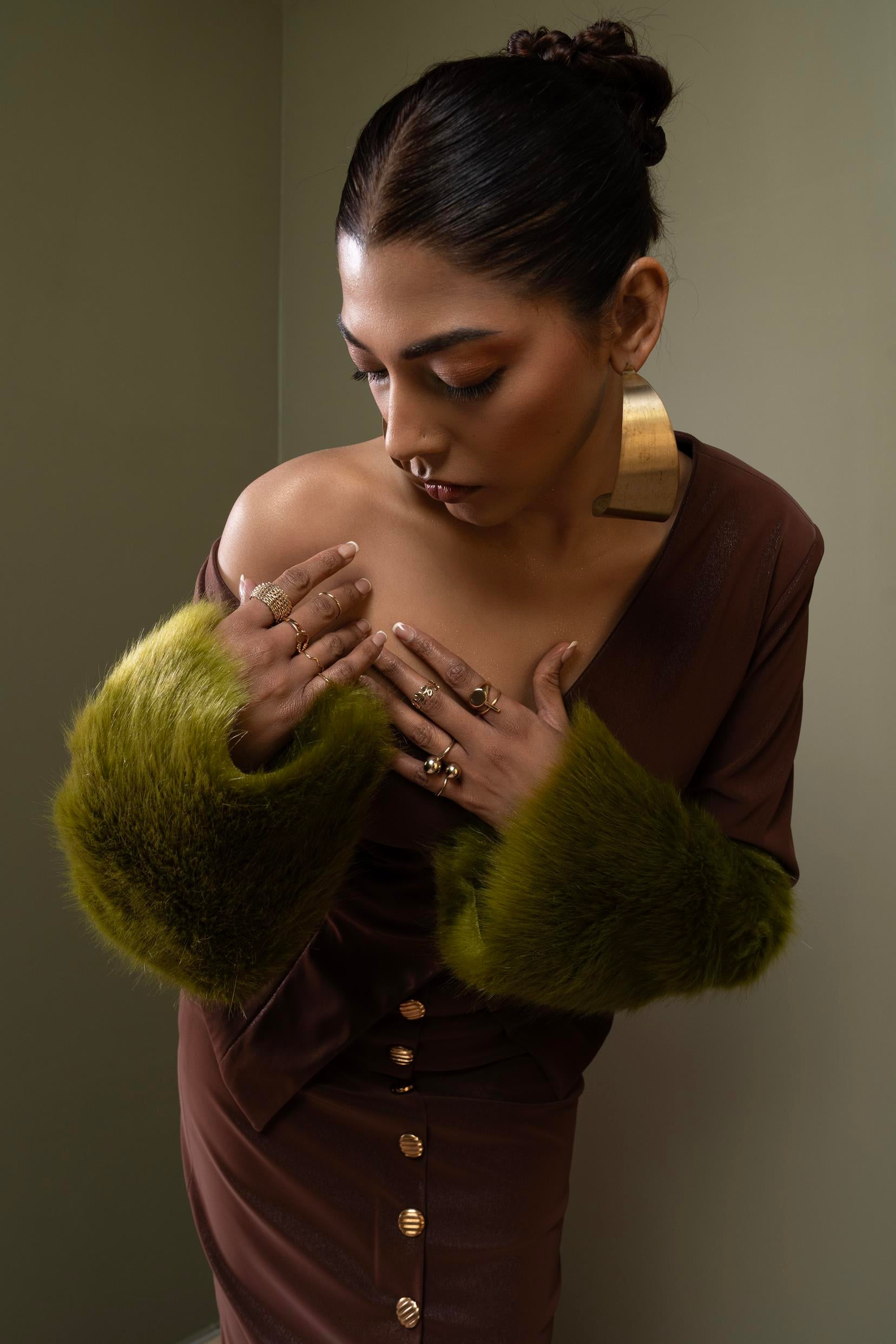 A Portrait of Poise - view 4